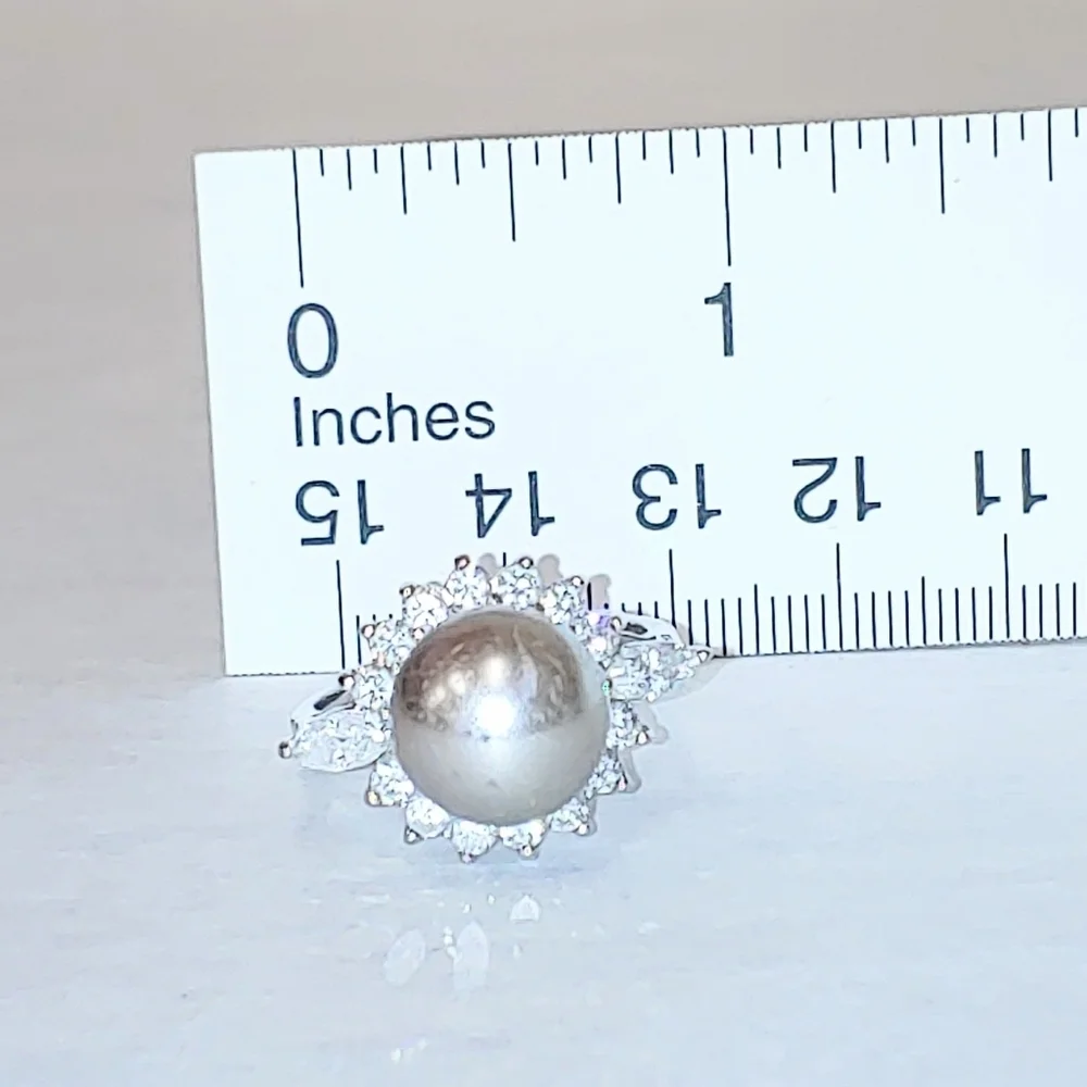 Faux Gray Pearl and cubic zirconia ring 8.5